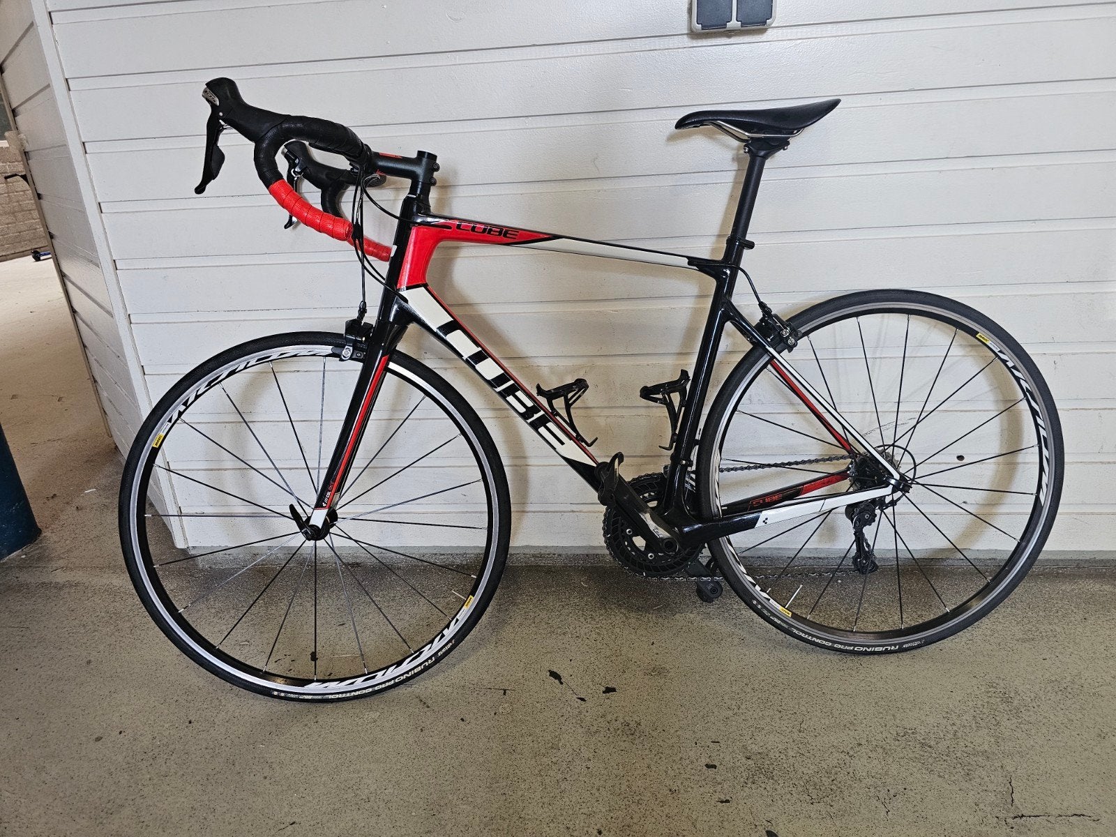 Cube Attain GTC carbon racefiets, Fietsen en Brommers, 28 inch, Gebruikt, Carbon, Velgrem