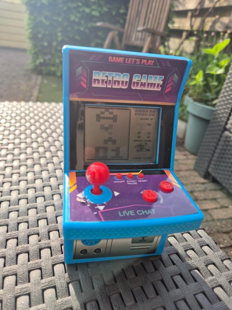 Mini Retro Arcade Game - Draagbaar Spelplezier, Spelcomputers en Games, Games | Overige, Gebruikt, Overige genres, 1 speler, Vanaf 7 jaar