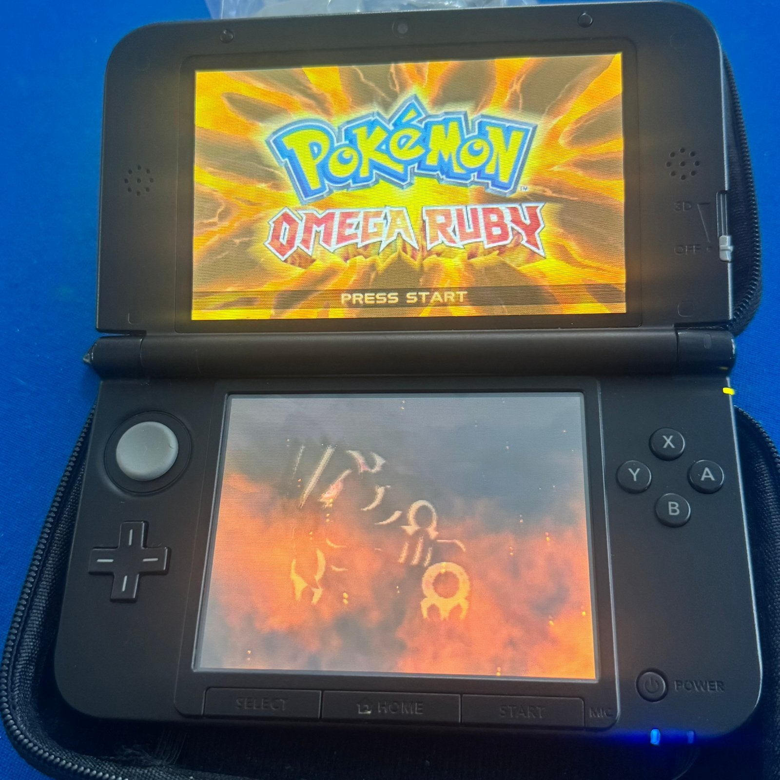 Nintendo 3DS XL Grijs 64 GB, hoesje, oplader, stylus, Spelcomputers en Games, Met games, Gebruikt, 3DS XL, Ophalen of Verzenden