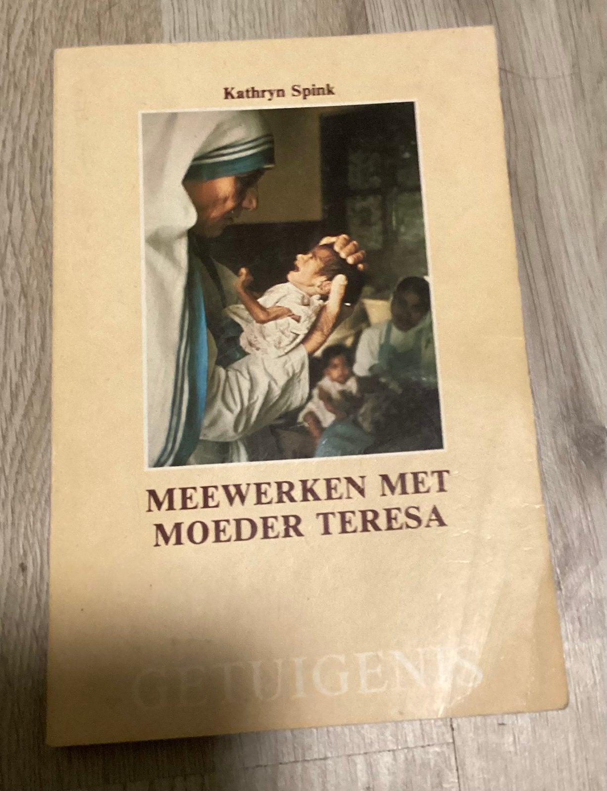 MOEDER TERESAMOOI BOEK…UNIEK!!!, Ophalen of Verzenden