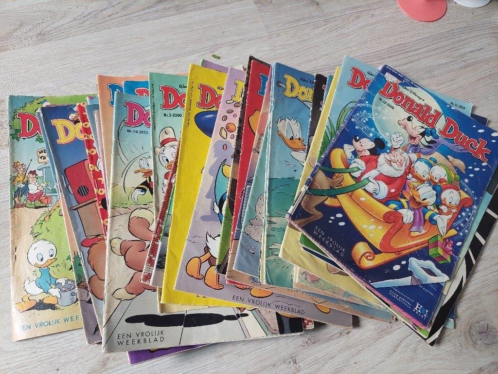 `donald duck strips, Meerdere comics, Ophalen of Verzenden, Gelezen, Europa