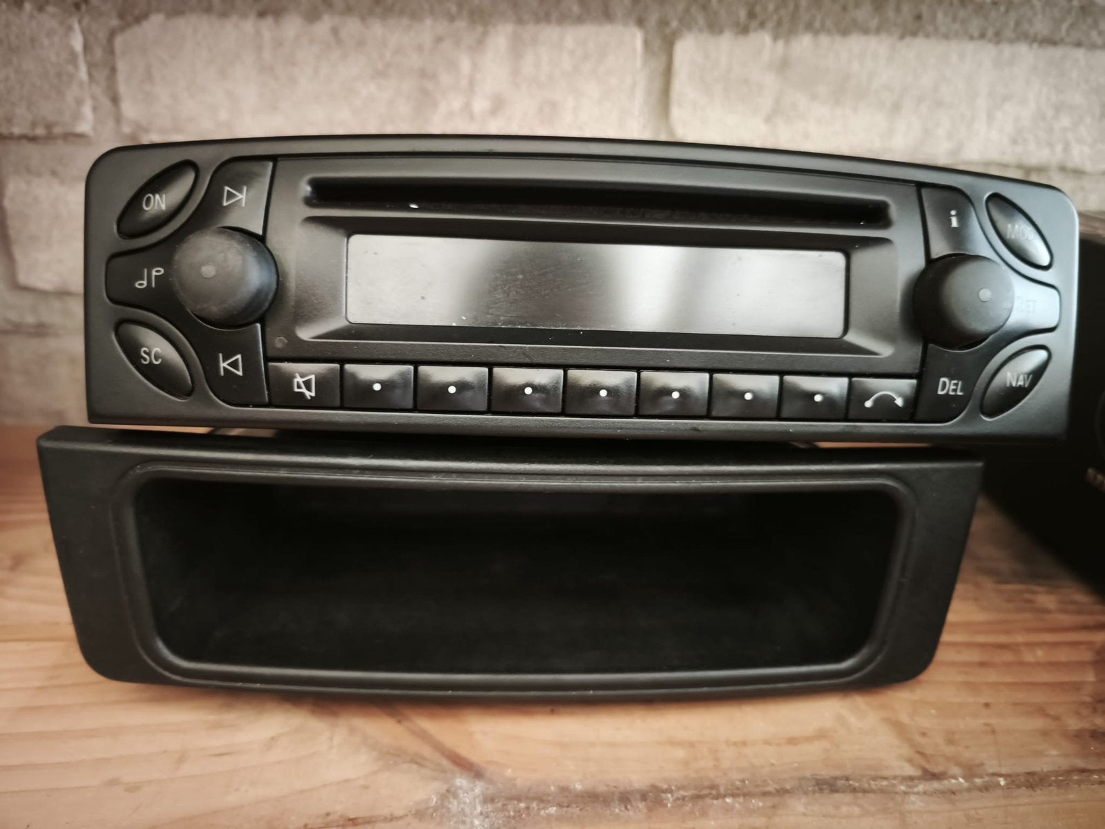 Mercedes W639 origineel radio navigatie, Auto diversen, Autoradio's, Ophalen of Verzenden, Zo goed als nieuw