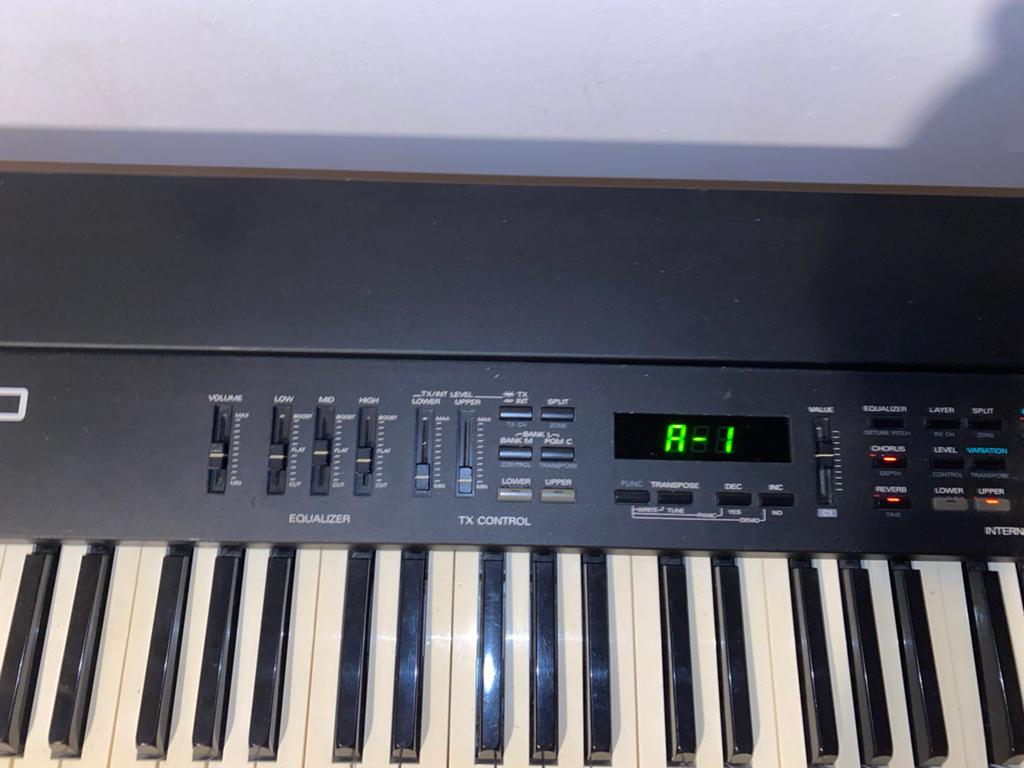 Roland RD-500 Digitale Piano - Vintage Stage Piano, Ophalen, Gebruikt, 88 toetsen, Roland