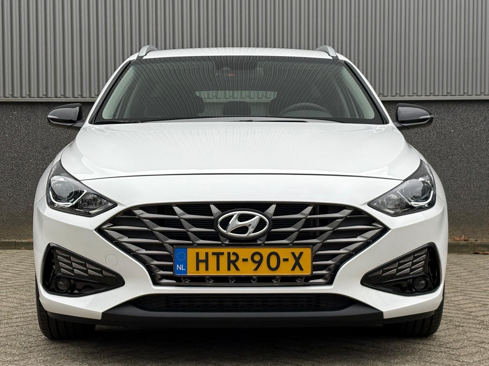 Hyundai i30 Wagon 1.0 T-GDi 120pk Comfort I Climate Control, Voorwielaandrijving, Stof, Parkeersensor, 1246 kg