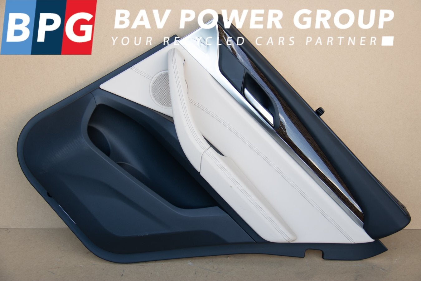 PORTIERBEKLEDING RECHTS ACHTER BMW X3 (G01) (51427940302), Gebruikt, BMW, Petuelring 130
80809  München, DE, Bayerische Motoren Werke AG