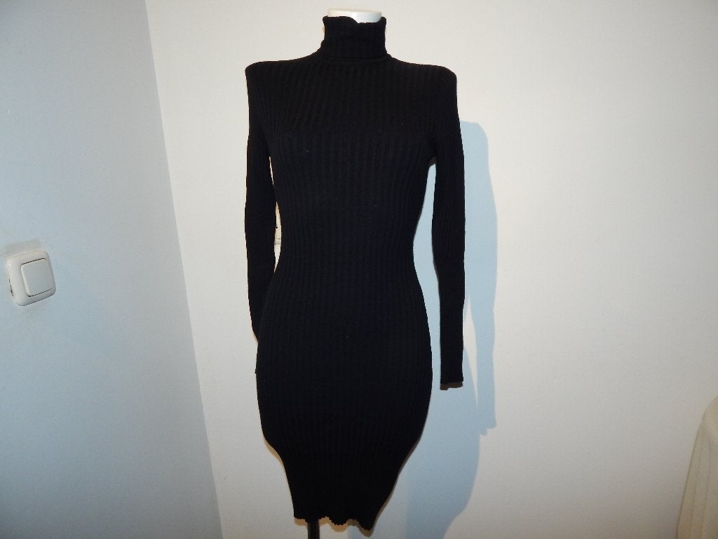 Wolford merino rib dress met kolletje en lange mouw xs/s, Zwart, Ophalen of Verzenden, Wolford, Knielengte
