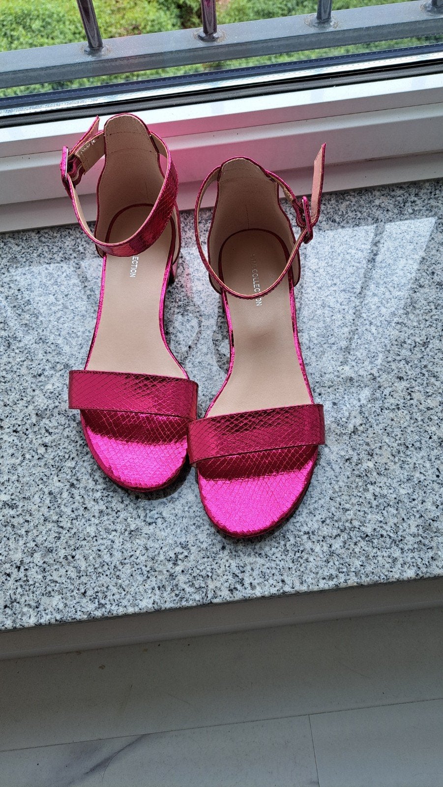 Roze sandalen met slangenprint, maat 39, Kleding | Dames, Schoenen, Star Collection, Nieuw, Roze, Sandalen of Muiltjes