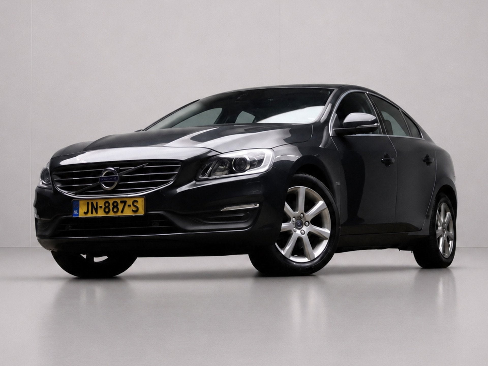 Volvo S60 2.0 T3 Summum Sport (NAVI,LEDER,LED,CRUISE,TREKHAA, Auto's, Voorwielaandrijving, Euro 6, 4 cilinders, 1969 cc