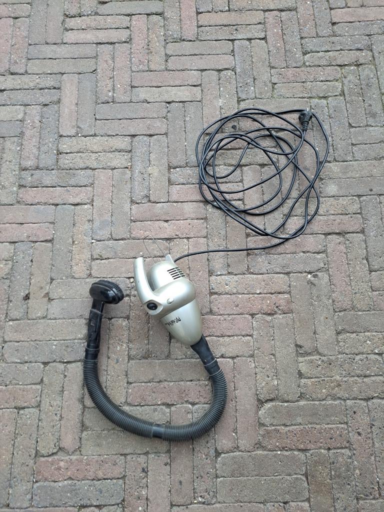 Piranha Mini stofzuiger, Witgoed en Apparatuur, Stofzuigers, Ophalen of Verzenden, Zo goed als nieuw, Stofzak, Minder dan 1200 watt
