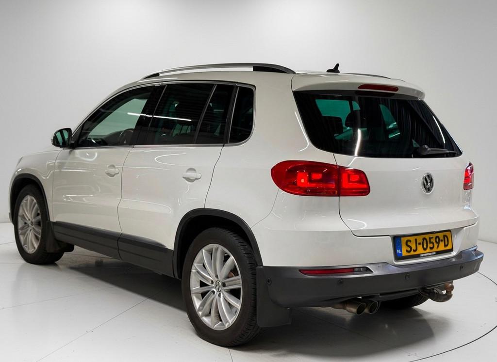 Volkswagen Tiguan 1.4 TSI 150PK Cup-Edition 150PK|Pano|Autom, Euro 5, Stof, Zwart, 4 cilinders