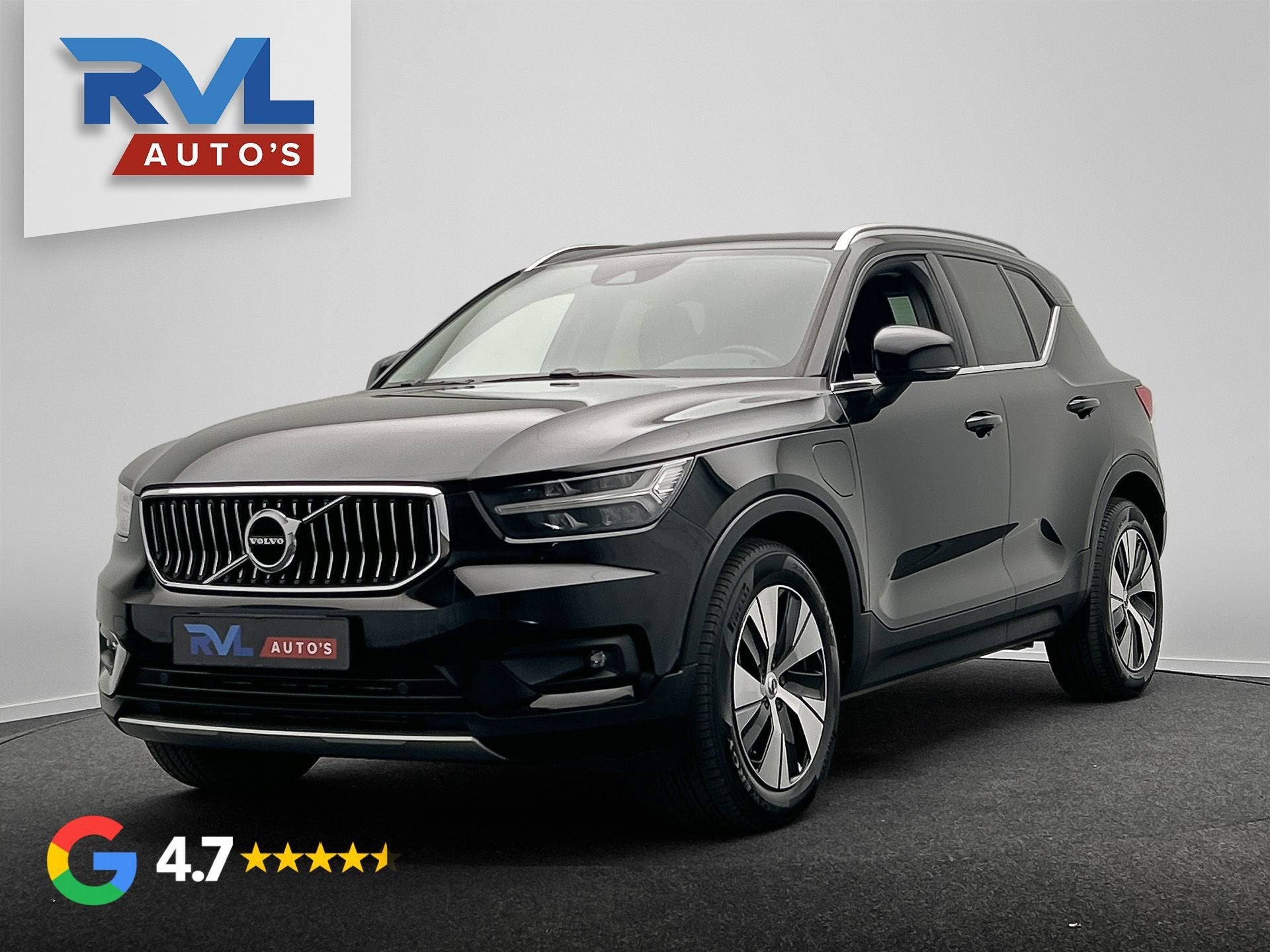 Volvo XC40 1.5 T5 Recharge Inscription 262 PK | Camera | Car, Auto's, Stof, Zwart, Start-stop-systeem, 645 km