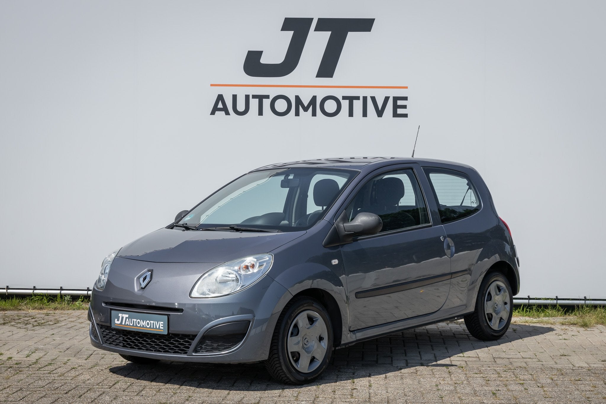 Renault Twingo 1.2 Authentique nlauto elektrische ramen voor, Keurmerk '100% Onderhouden', Twingo, Gebruikt, 31 €/maand