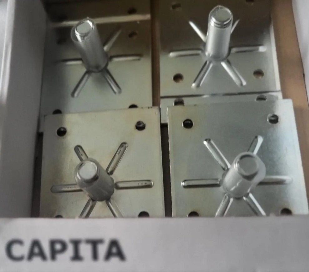 4 Bevestigingsplaten ikea Capita, Doe-het-zelf en Verbouw, Ophalen of Verzenden, Nieuw