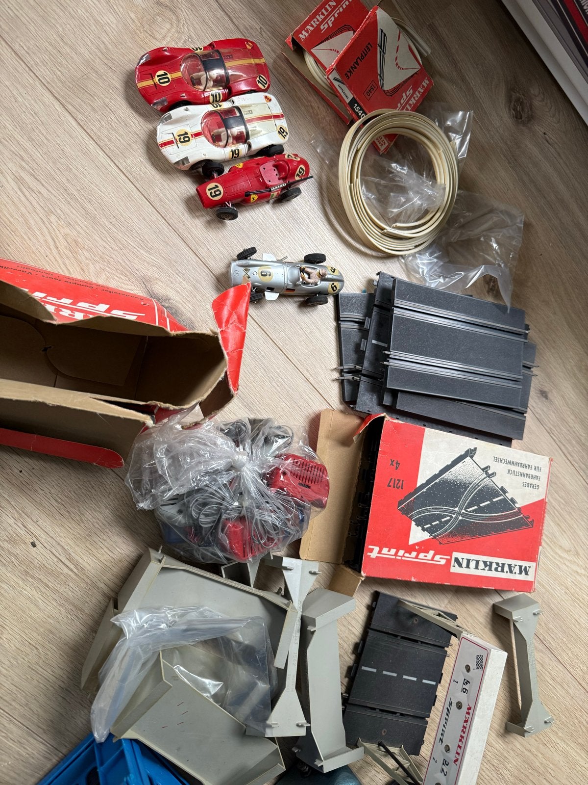 Vintage Märklin Sprint racebaan met auto's en accessoires, Kinderen en Baby's, Speelgoed | Racebanen, Overige merken, Zelf te bouwen
