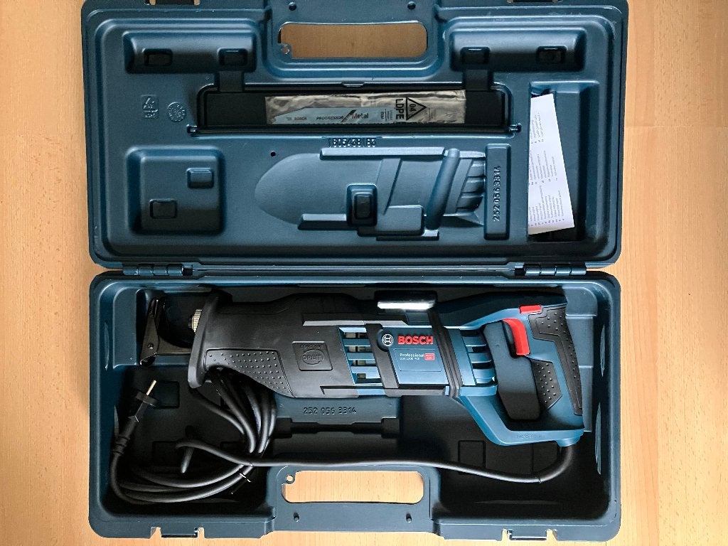 Nieuwe Bosch Professional GSA 1300 PCE Reciprozaag + koffer, Ophalen, 70 mm of meer, Nieuw, 600 tot 1200 watt