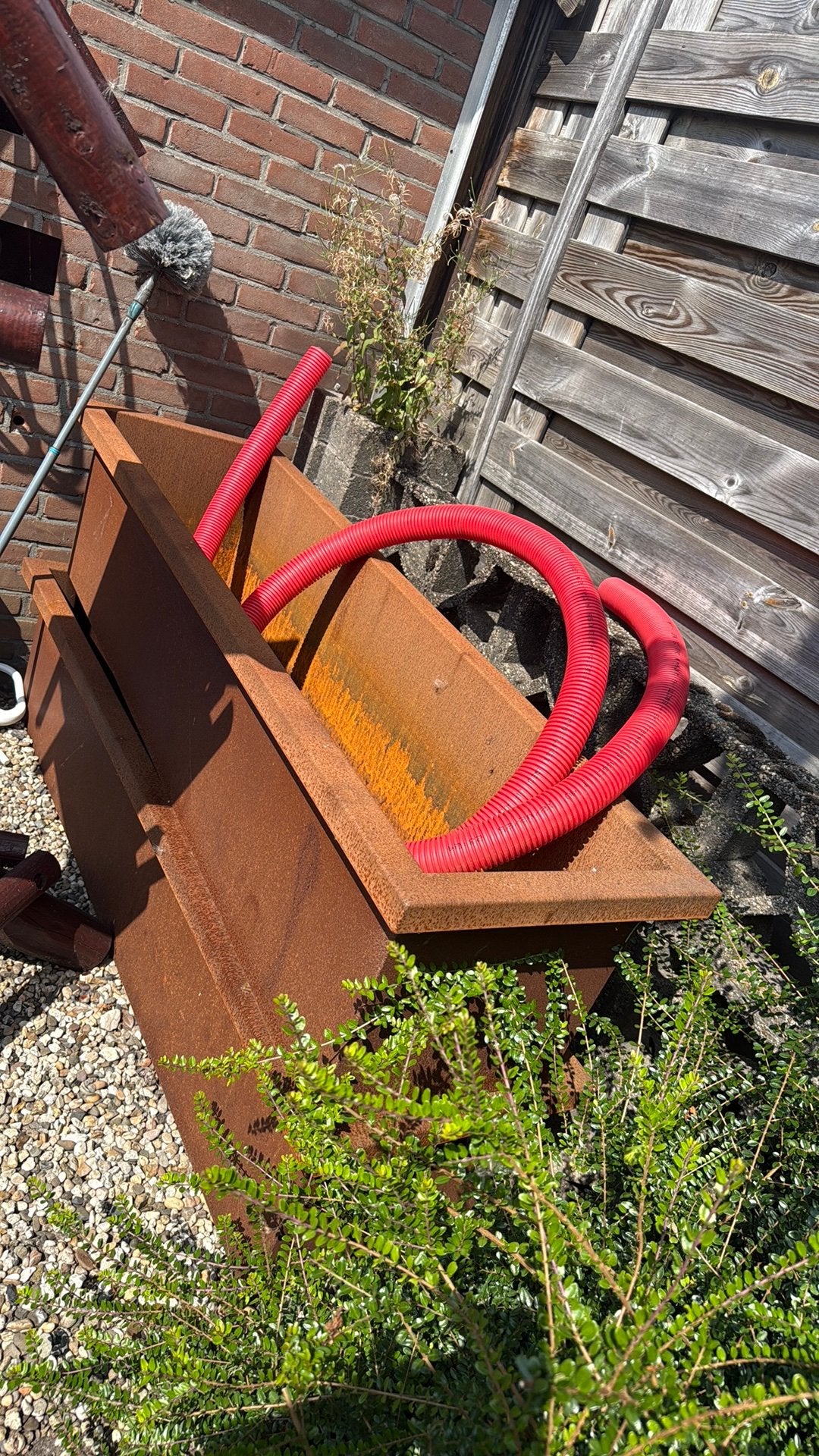 Cortent stalen bloembakken, Tuin en Terras, Bloembakken en Plantenbakken, Ophalen, Minder dan 30 cm, Rond, Zo goed als nieuw