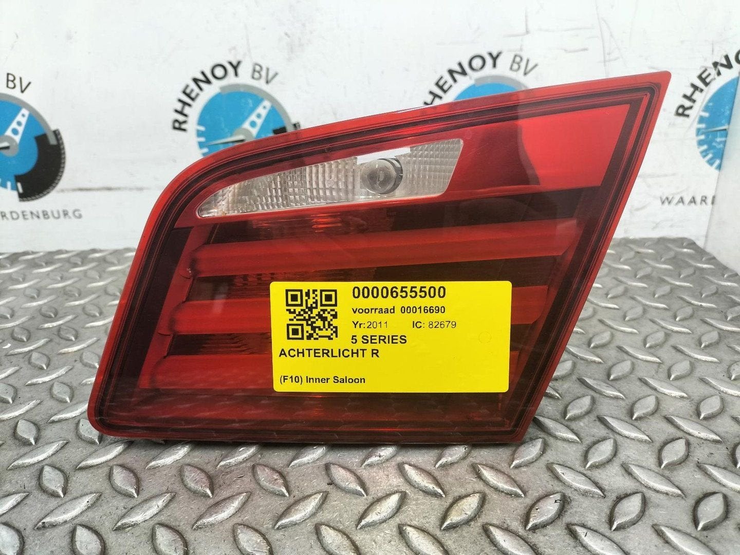 BMW 5 SERIES F10 530D XDRIVE  ACHTERLICHT R 2011, Auto-onderdelen, Ophalen of Verzenden, Gebruikt, Stiba lid
