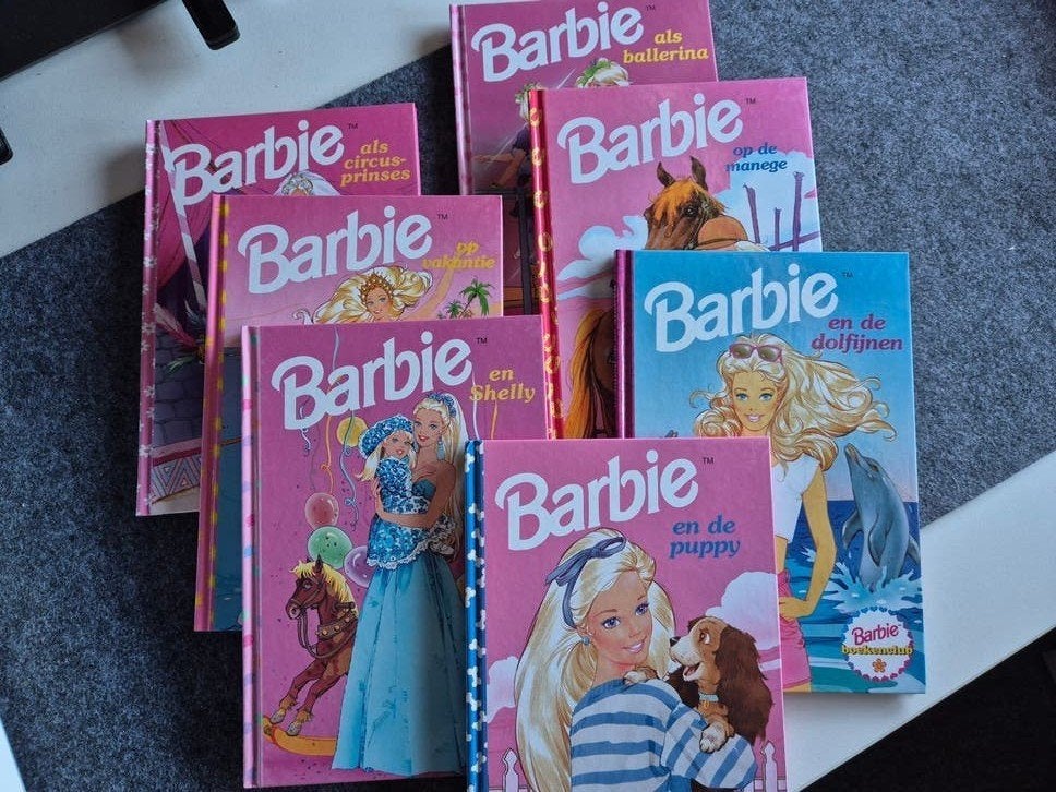 Barbie boekenpakket - 7 boeken, Ophalen of Verzenden, Zo goed als nieuw, Diverse auteurs, Fictie algemeen