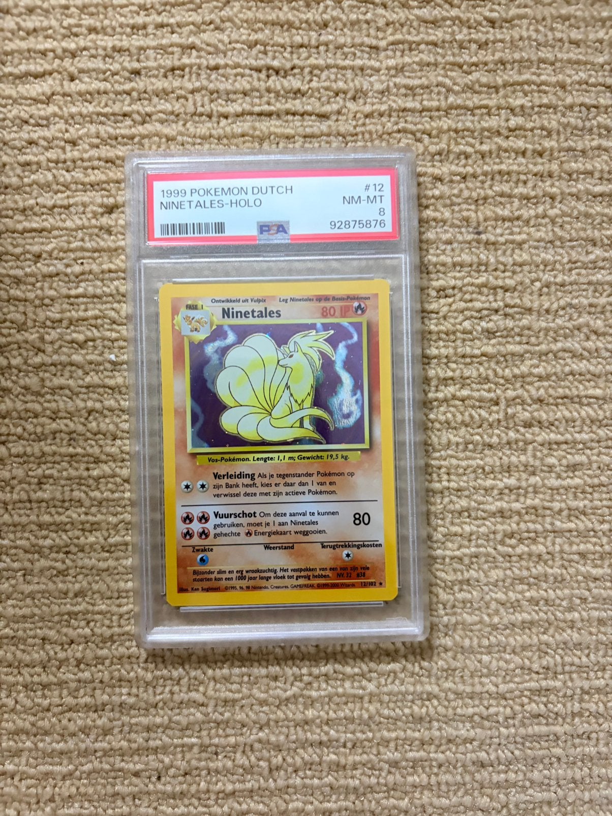 Ninetales base set PSA 8 dutch, Hobby en Vrije tijd, Verzamelkaartspellen | Pokémon, Ophalen, Zo goed als nieuw, Losse kaart, Foil