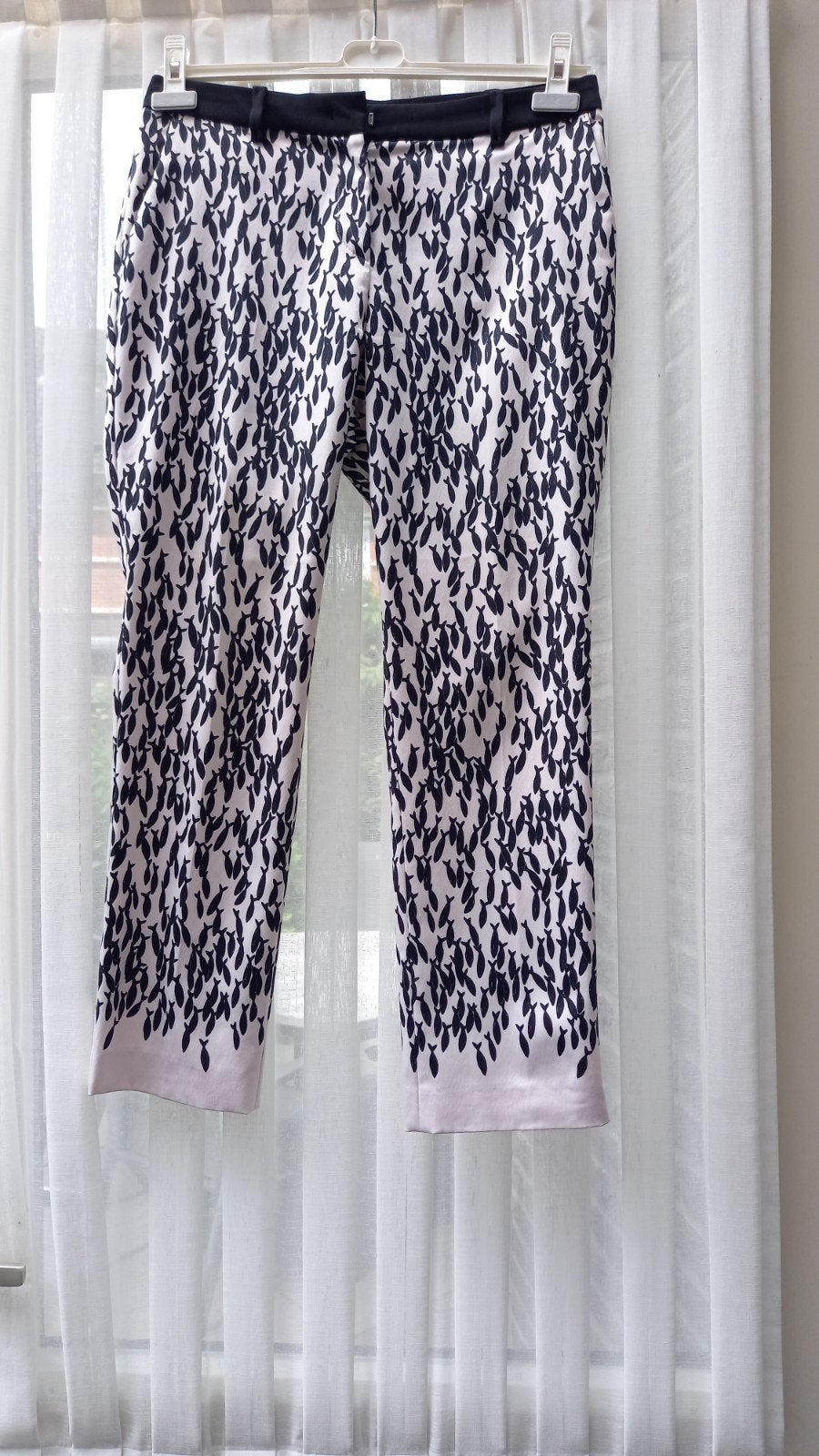 MARCCAIN  BROEK MAAT N4., Kleding | Dames, Maat 38/40 (M), MARCCAIN., Overige kleuren, Ophalen of Verzenden