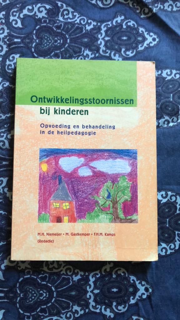 Ontwikkelingsstoornissen bij kinderen, Ophalen of Verzenden, Zo goed als nieuw, Sociale wetenschap