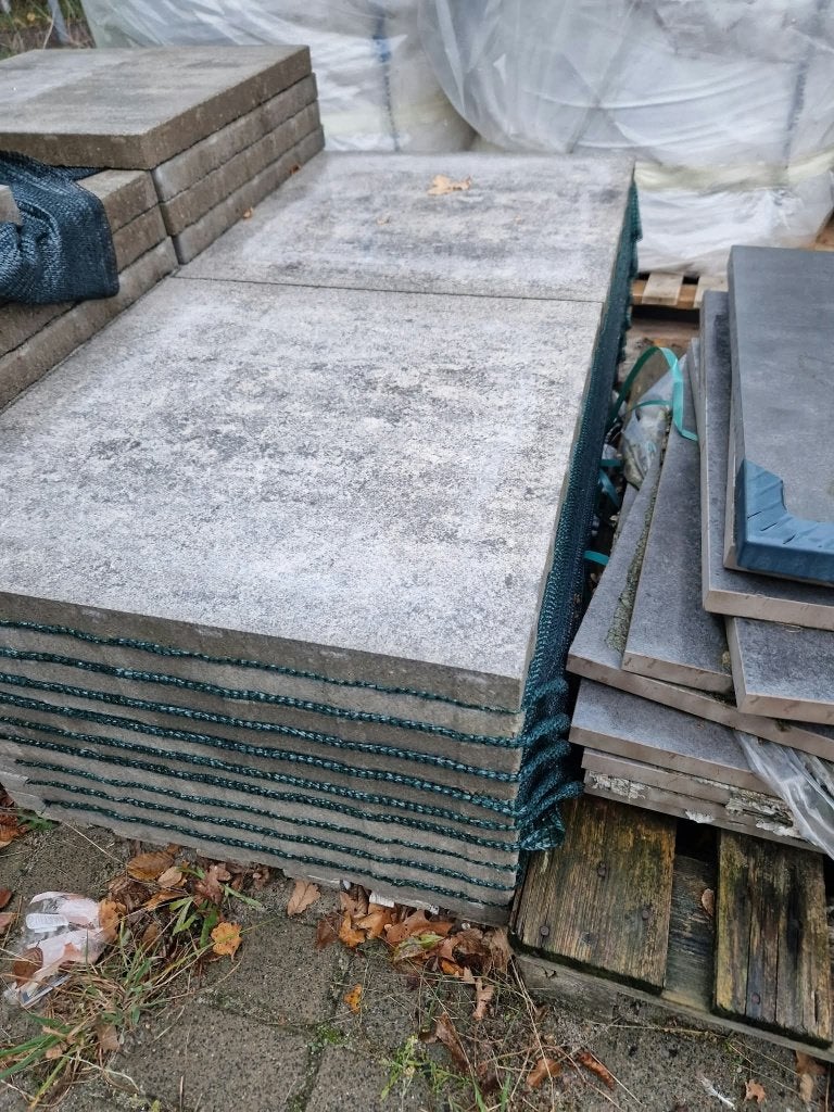 Restpartij Matterhorn 60x60x4 20 stuks, Ophalen, 5 tot 10 m², Zo goed als nieuw, Beton