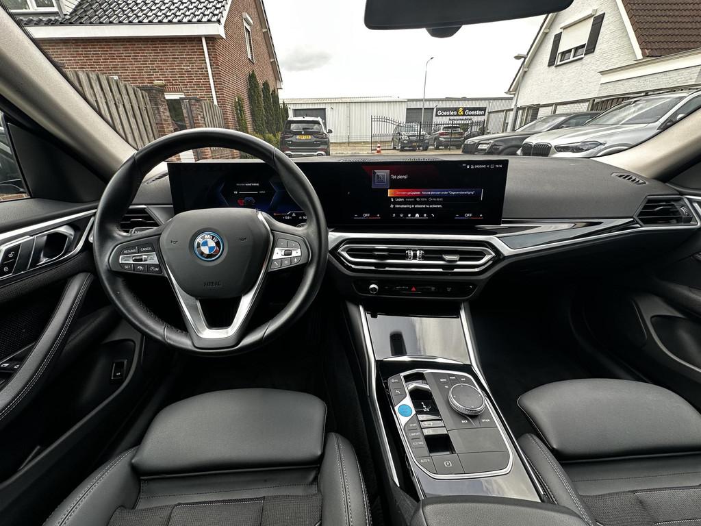BMW i4 eDrive35 70 kWh, Achterwielaandrijving, Gebruikt, Leder en Stof, 286 pk