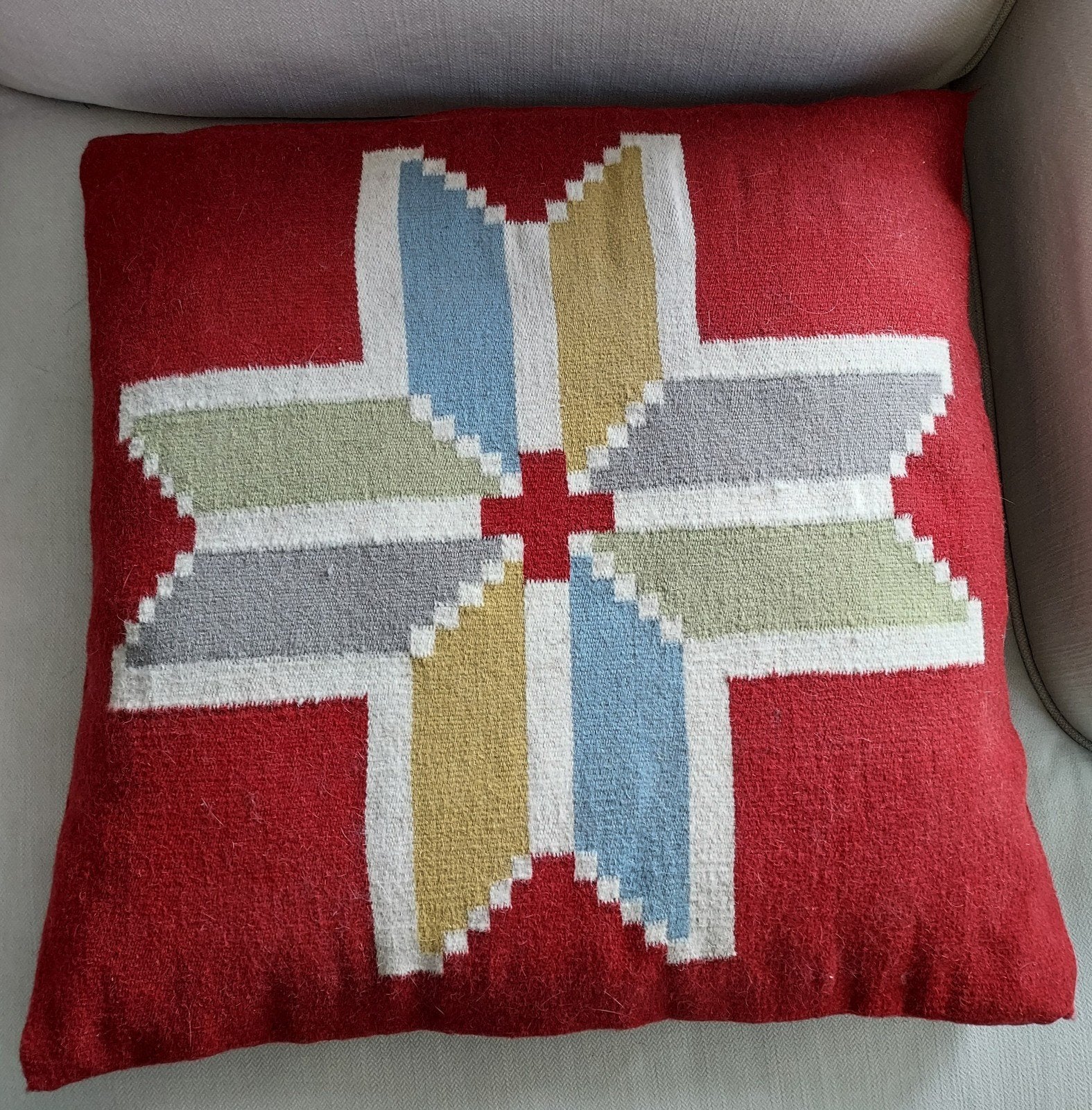 IKEA Wollen Sierkussen 50x50 cm met binnenkussen, Ophalen, Meerkleurig, Inclusief binnenkussen, IKEA