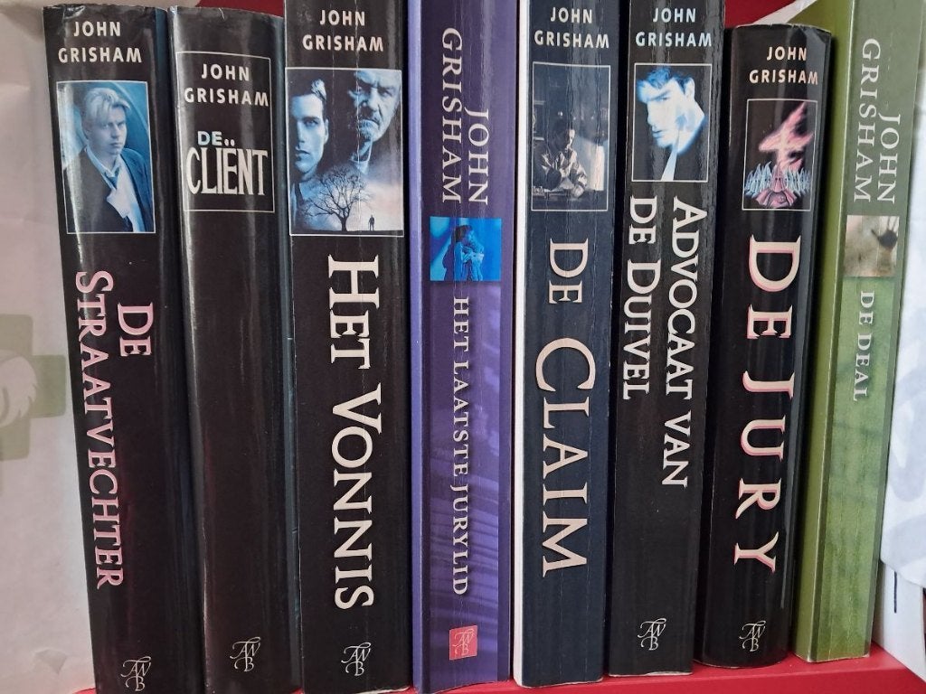 8 x john grisham,het vonnis,de client,straatvechter,, Boeken, Ophalen of Verzenden, Nieuw