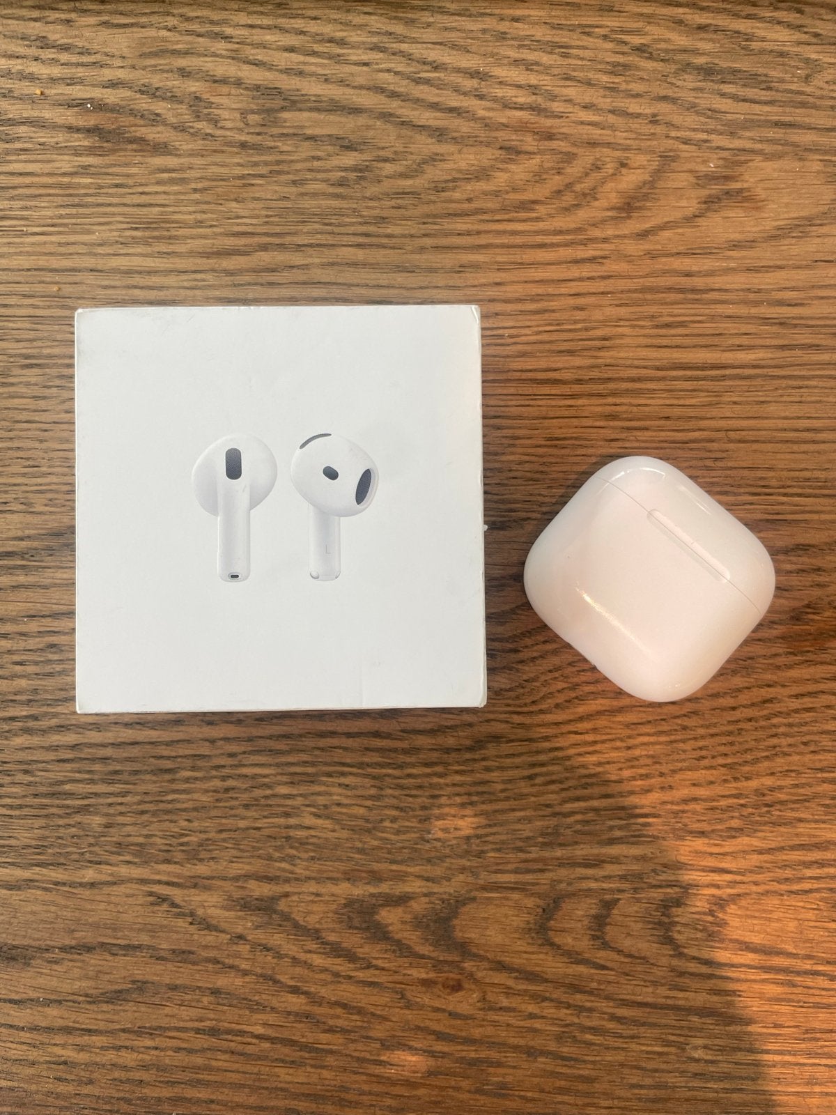 Apple AirPods 2e generatie met oplaadcase