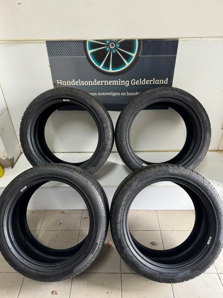 Pirelli sottozero 255/40R18 winterbanden banden, Auto-onderdelen, Banden en Velgen, Ophalen, 18 inch, Gebruikt, 255 mm