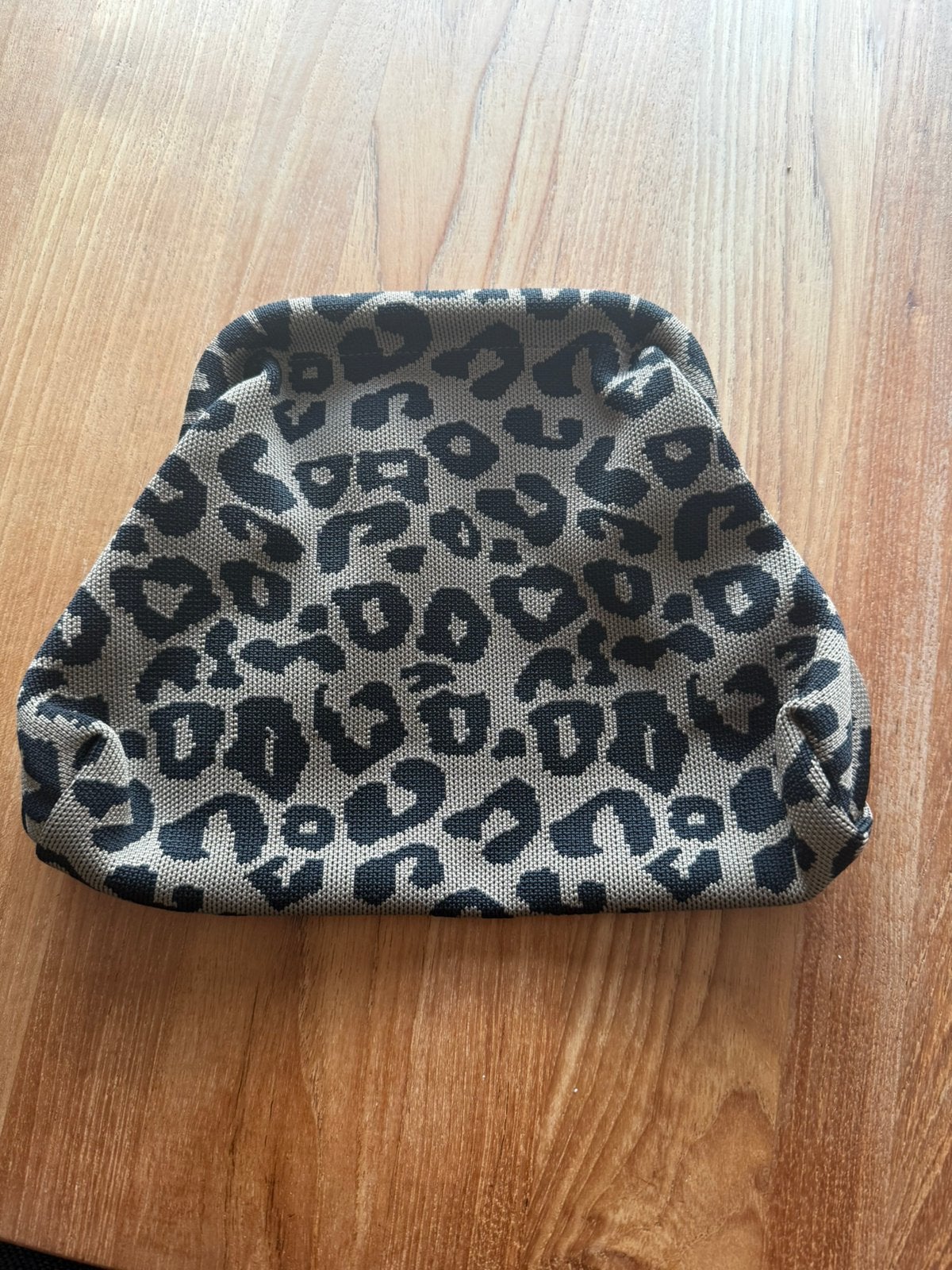 Leuke clutch met knipsluiting - nieuw, Verzenden, Nieuw, Avondtasje