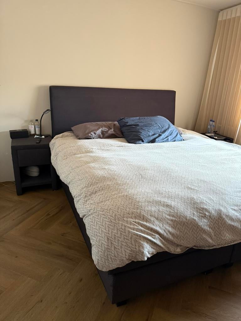 Swiss sense zsm ophalen, Huis en Inrichting, Slaapkamer | Boxsprings, Ophalen, Zo goed als nieuw, Tweepersoons, 180 cm