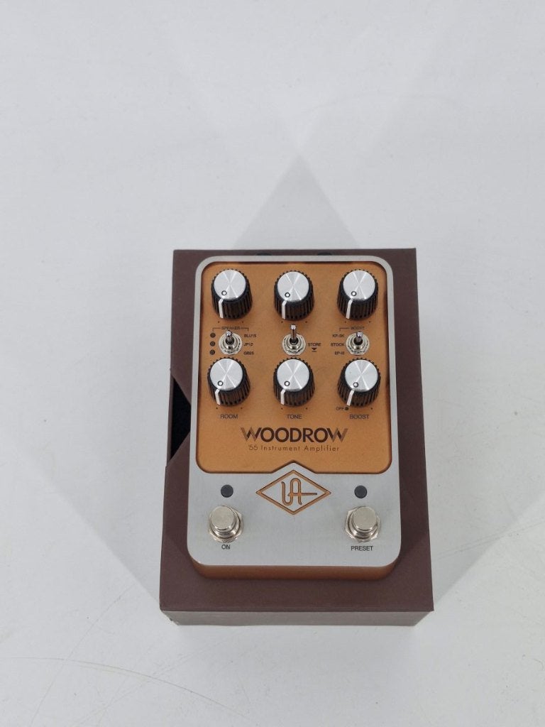 Universal Audio UAFX Woodrow '55 - Ocassion, Muziek en Instrumenten, Effecten, Overige typen, Ophalen of Verzenden, Zo goed als nieuw