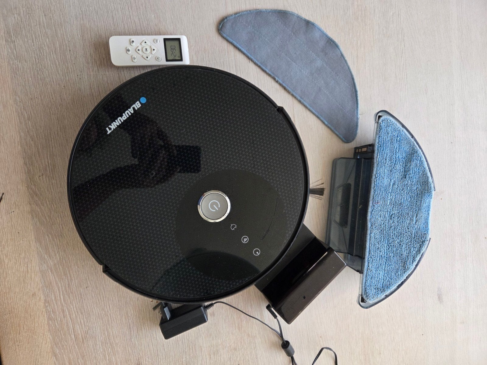 Blaupunkt robot stofzuiger met dweil, Ophalen, Overige merken, Zo goed als nieuw, Robotstofzuiger