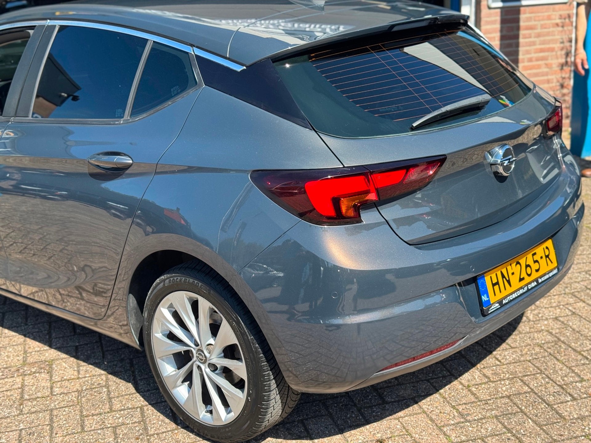 Opel Astra 1.0 Edition 2015 NAVI CLIMA TREKH LM APK NAP!, Auto's, Opel, Stof, Gebruikt, 610 kg, 23 km/l