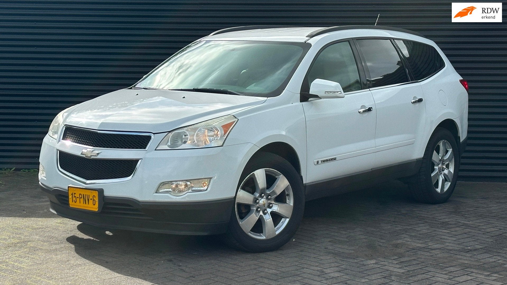 Chevrolet TRAVERSE 8-persoons | Zeer luxe | Trekhaak |, Auto's, Automaat, Gebruikt, Overige carrosserieën, Wit