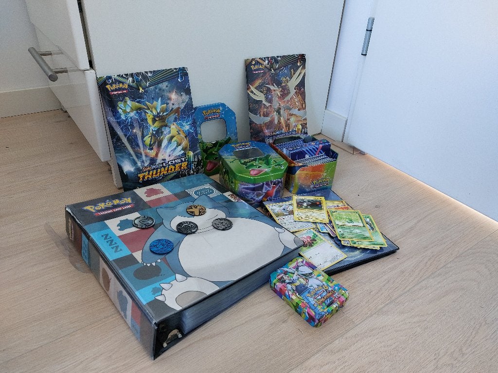 Grote pokémon collectie twv 400 euro., Ophalen, Zo goed als nieuw, Boek of Catalogus