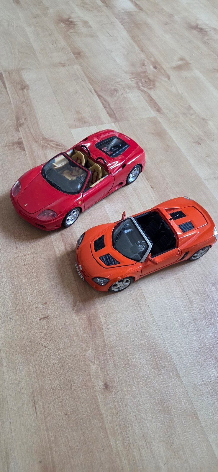 Opel Speedster, Ferrari 360 Spider 1:18 schaalmodel, Ophalen of Verzenden, Zo goed als nieuw, Auto, Overige merken