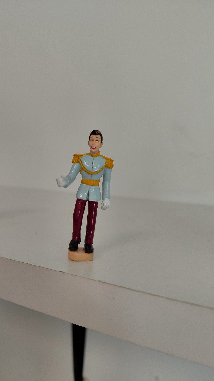 Polly pocket Disney poppetje Prins, Ophalen of Verzenden, Zo goed als nieuw
