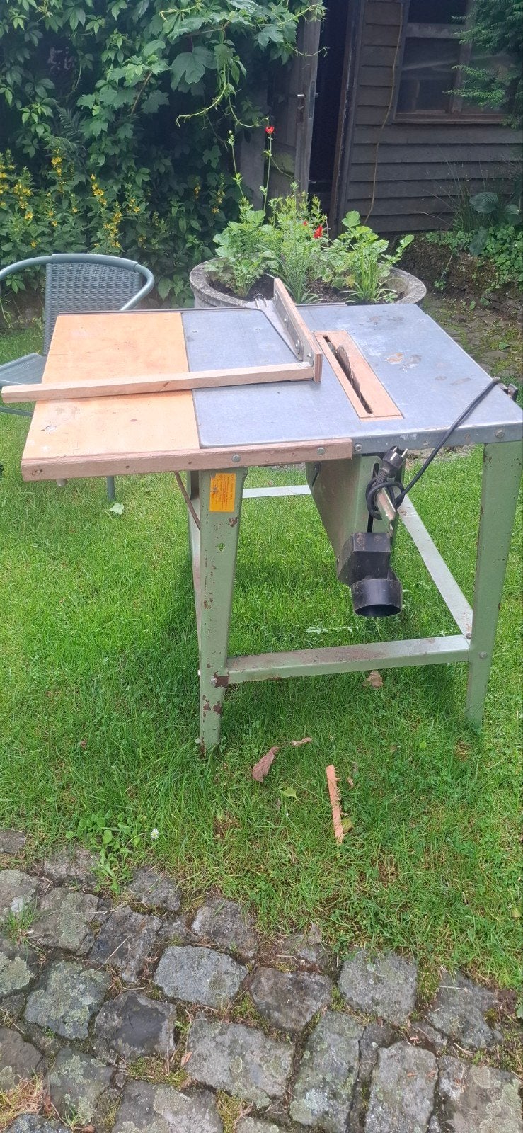 Tafel Cirkelzaag met Afzuiging - Gebruikt, Doe-het-zelf en Verbouw, Gereedschap | Zaagmachines, Ophalen, Electra beckum, Gebruikt