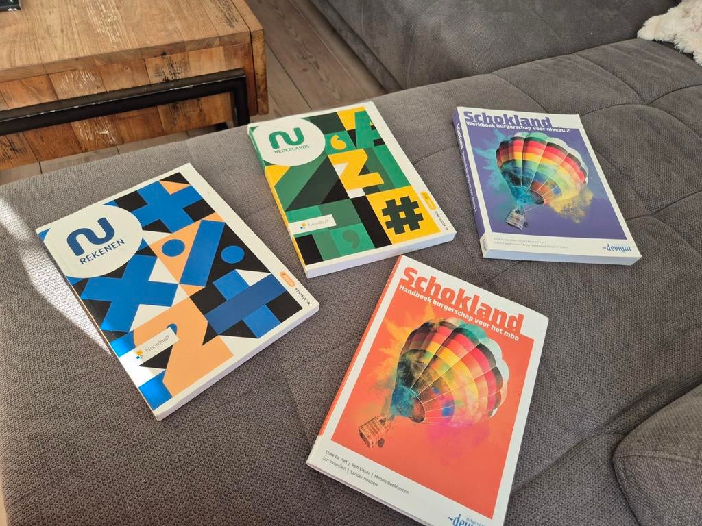 Lesboeken MBO niv 2: Nederlands, Rekenen, Schokland, Ophalen of Verzenden, Zo goed als nieuw, Overige niveaus, Nederlands