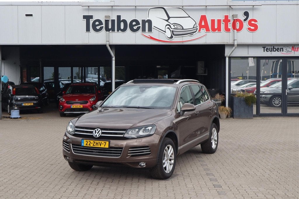 Volkswagen Touareg 3.0 TSI Hybrid Highline | trekhaak | Pano, Auto's, Volkswagen, Bedrijf, Te koop, Touareg, 360° camera, 4x4
