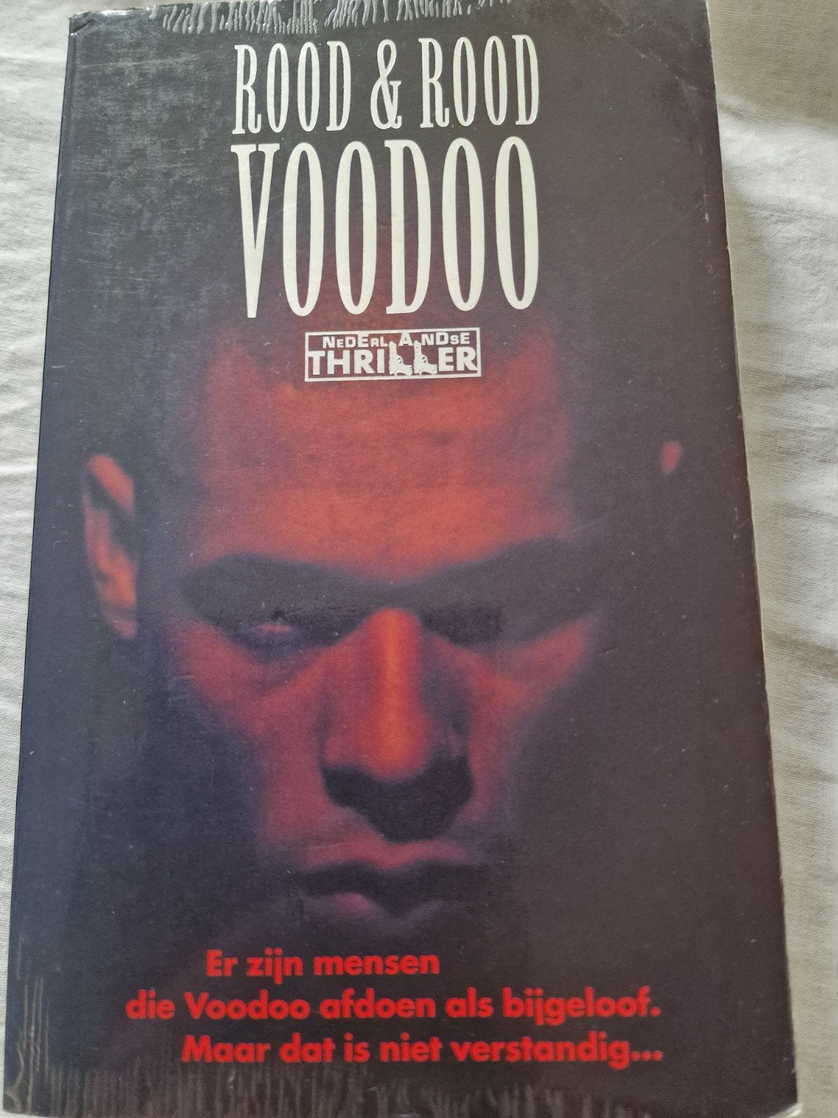 L. Rood - Voodoo, Ophalen of Verzenden, Zo goed als nieuw, L. Rood
