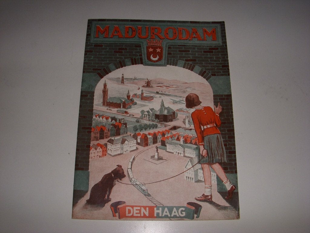 Programmaboekje van Madurodam beginperiode 1952-1953, Gelezen, Folder, Ophalen of Verzenden, Madurodam