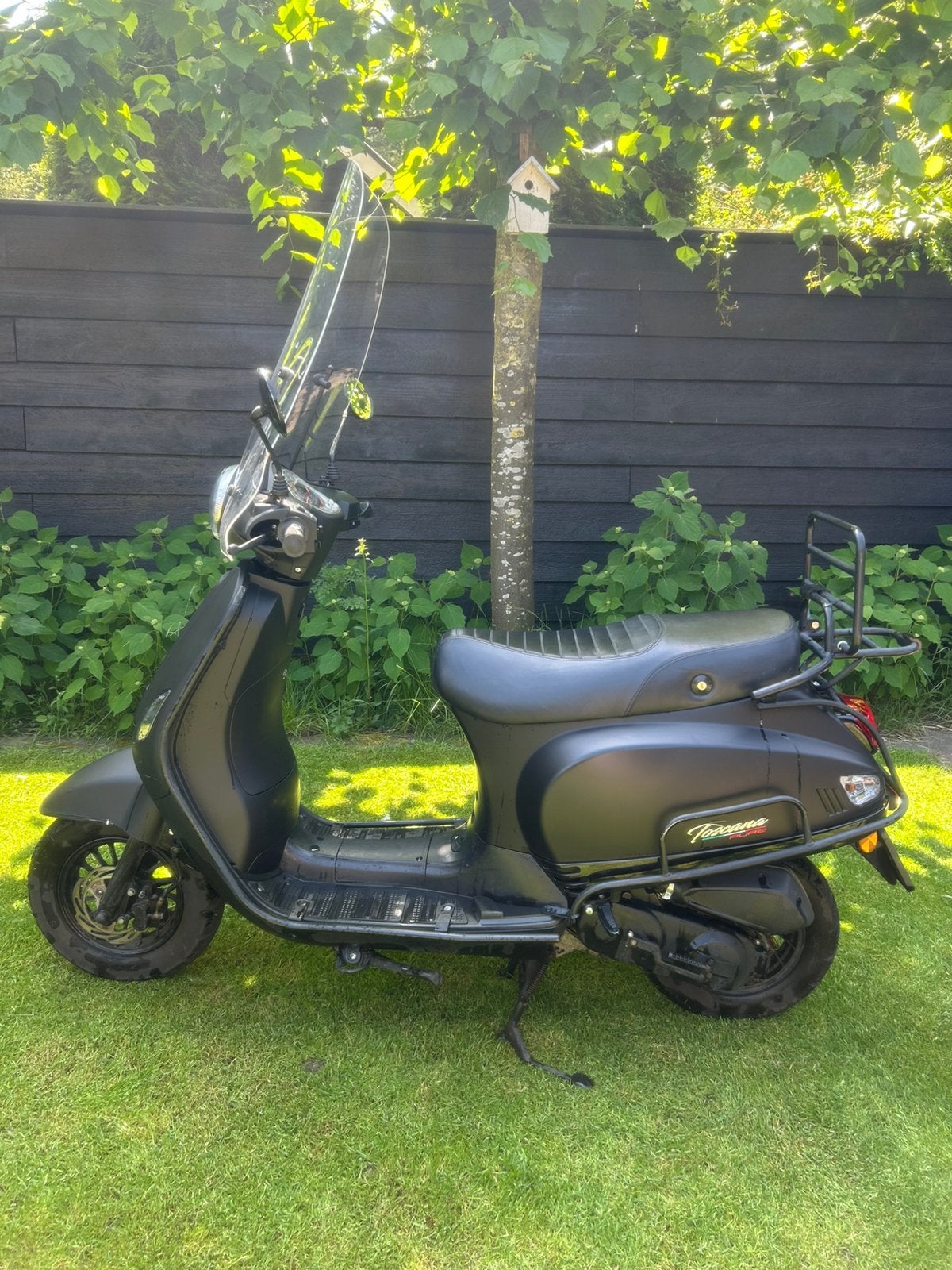 GTS Toscane Pure  (eind 2023), Fietsen en Brommers, Scooters | Overige merken, Zo goed als nieuw, Benzine, Ophalen