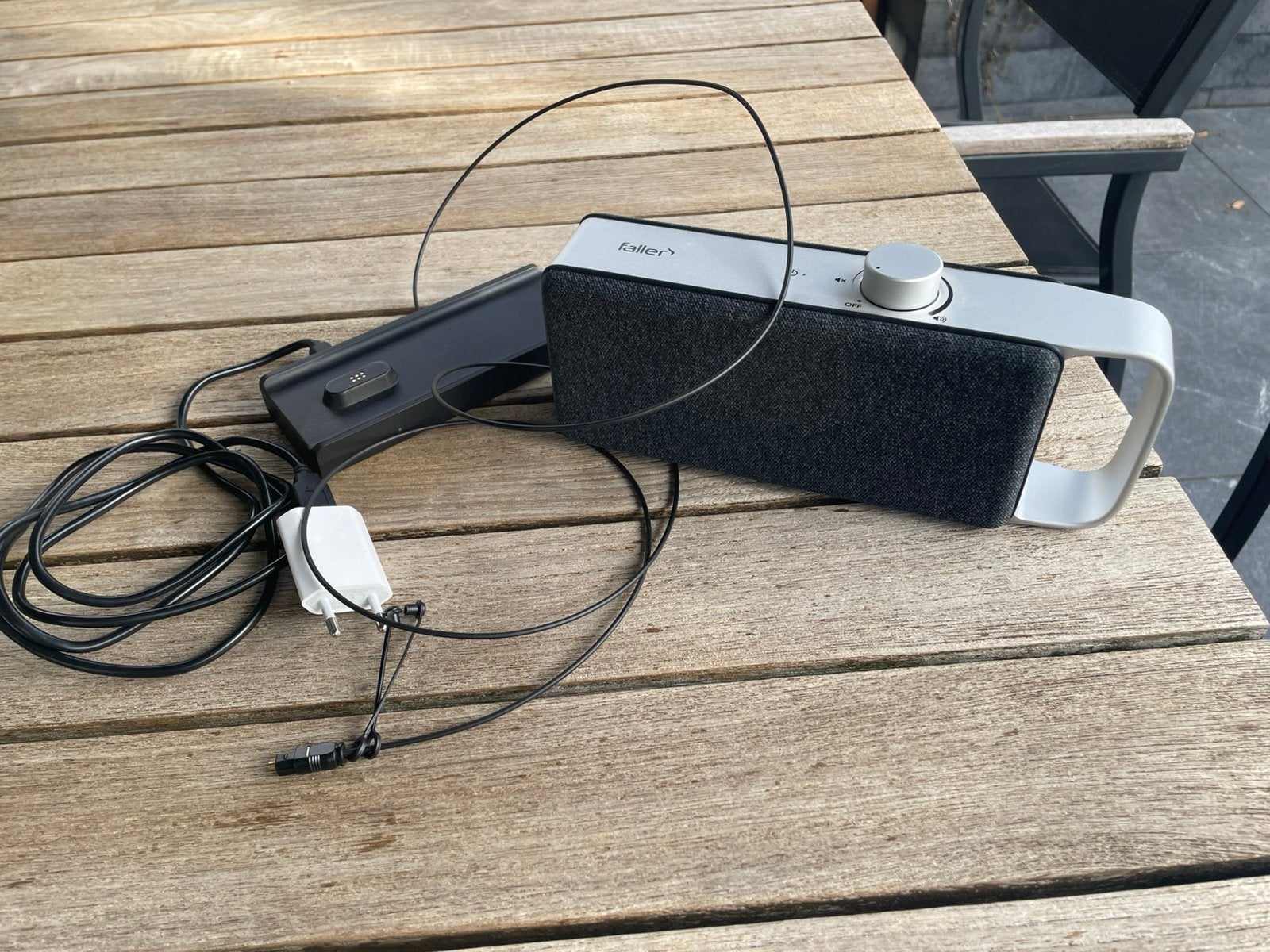 SONORO Faller OSKAR - TV spraakversterker, Audio, Tv en Foto, Ophalen of Verzenden, Zo goed als nieuw, Overige merken