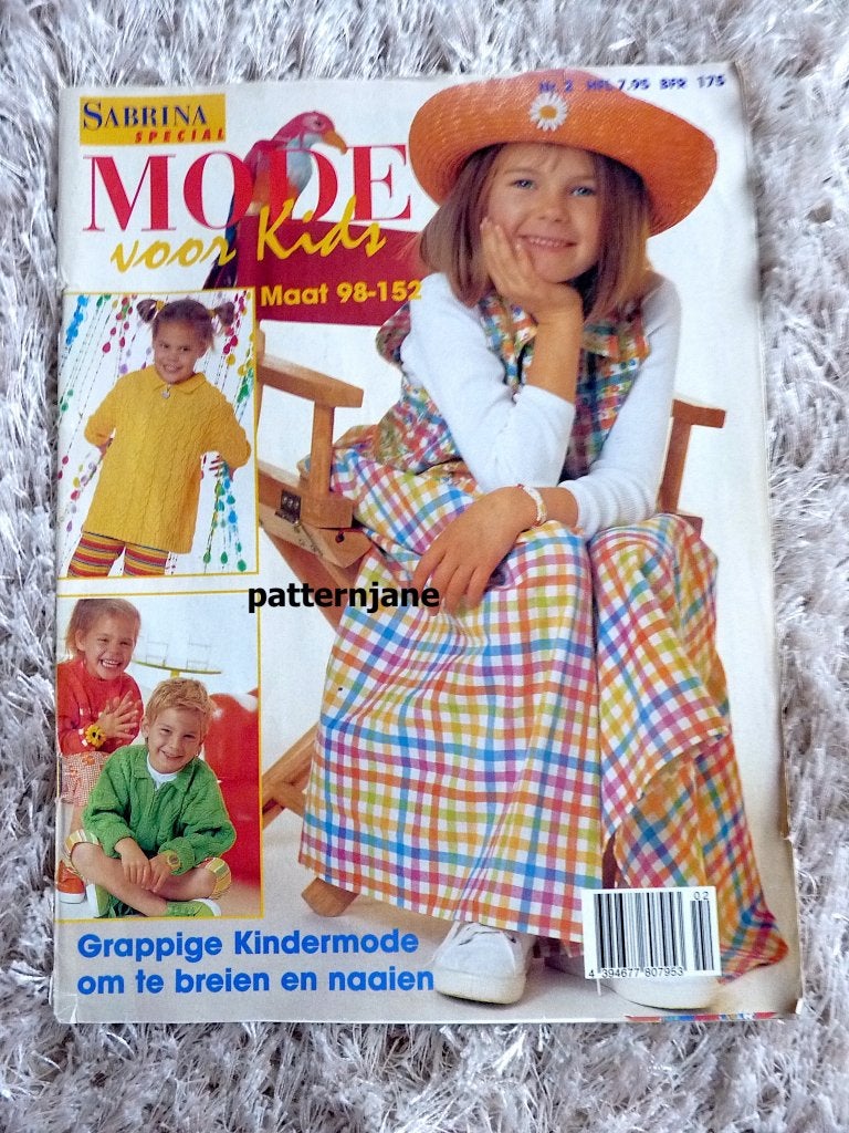 2 x Sabrina kinderkleding carnaval, naaien, breien nr 2 + 3, Hobby en Vrije tijd, Overige merken, Kind, Verzenden, Overige typen