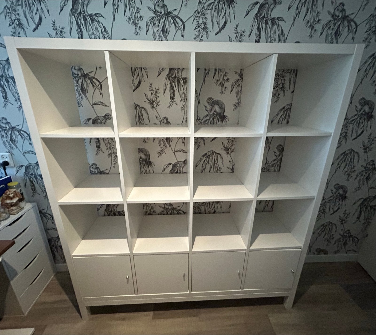 IKEA KALLAX Stellingkast met onderframe, wit, 147x164 cm, Ophalen, Gebruikt