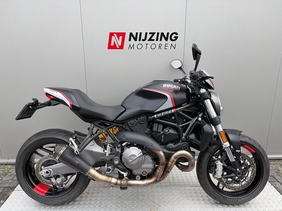 DUCATI MONSTER 821, Motoren, DUCATI, 2 cilinders, Bedrijf, Onbekend